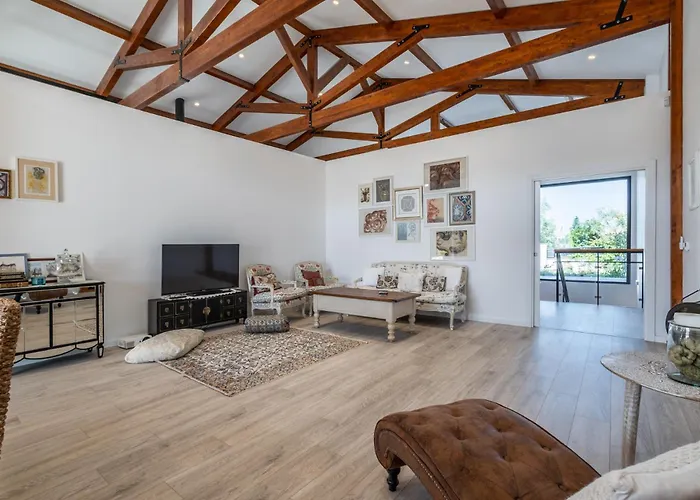 Вилла Nour Arrabal